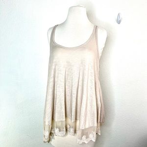 MAVERNIE Pretty feminine low back Tank Top Long & Flowy With Lace hem romantic